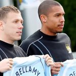 Bellamy e De Jong no Manchester City