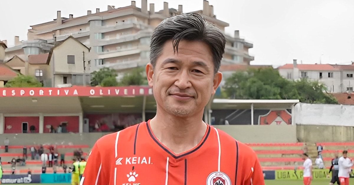 Kazu, ex-Santos e Palmeiras, é o jogador mais velho do mu