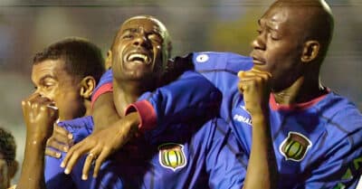 São Caetano na Libertadores em 2002 (Reprodução / Web)