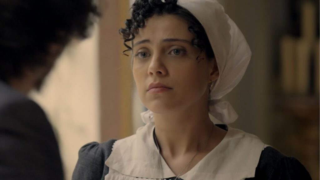 Leticia Persiles em Além do Tempo
