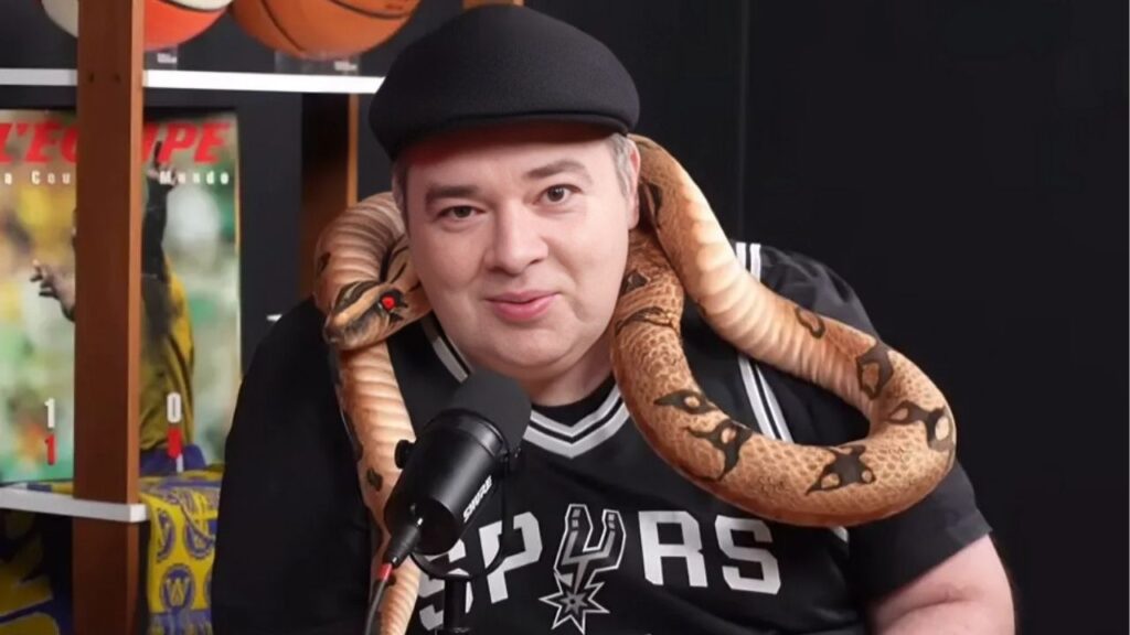 Por que Rômulo Mendonça foi afastado pelo Prime Video? Saiba o que aconteceu com ele Romulo Mendonça no podcast Jararacas